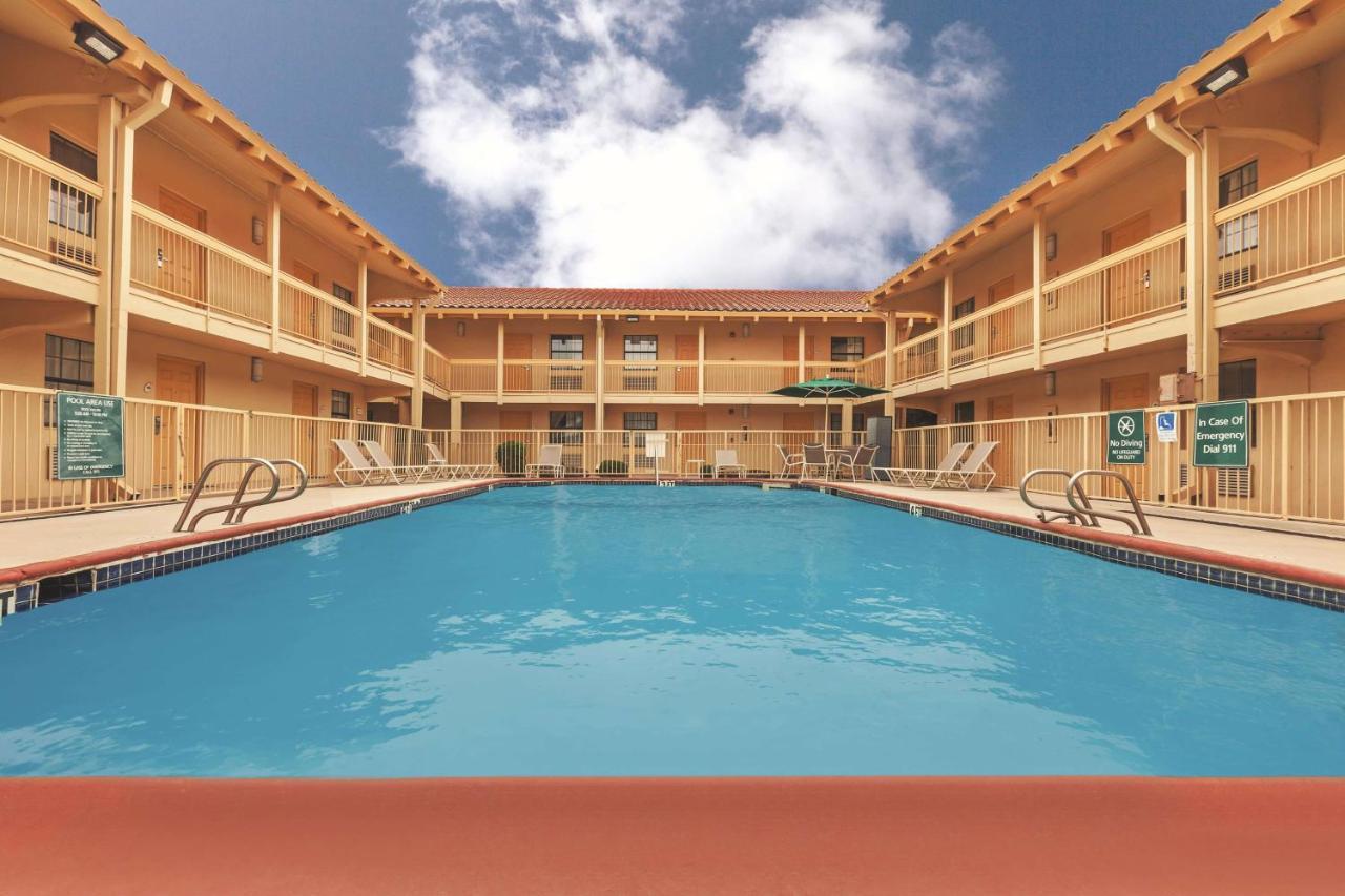La Quinta Inn By Wyndham Midland Eksteriør billede
